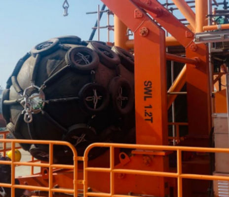 Yokohama Marine Fenders 2,30 metra średnicy